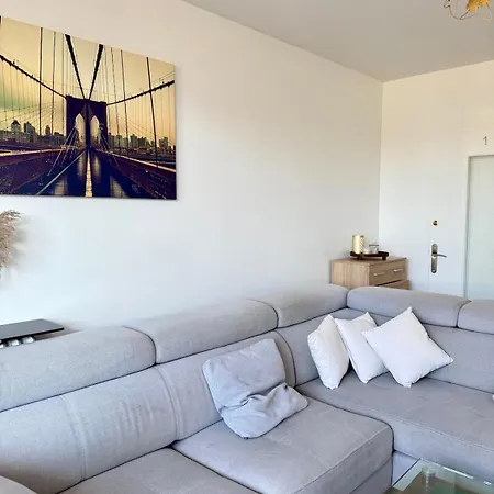 Le Jacobin - 3 Chambres, Balcon & Parking